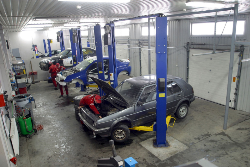4 Tips for Dealing with Your First Major Car Repair