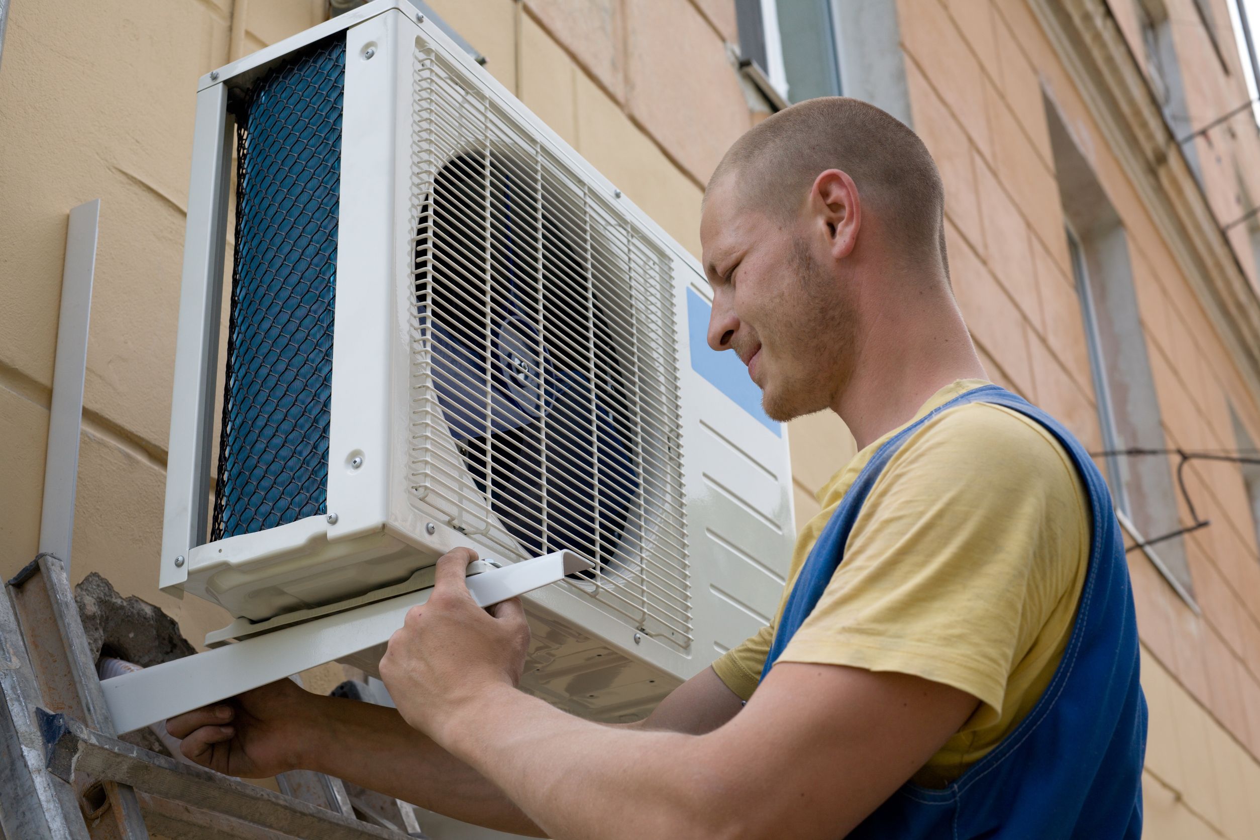 3 Ways a Heating Company in Morton Grove Can Keep Your Home Running Smoothly