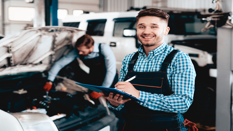How to Make an Informed Decision About a Mechanic in Surprise, AZ
