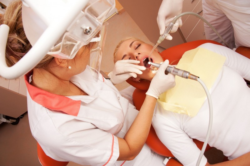 Examining The Benefits Of An Affordable Dentist