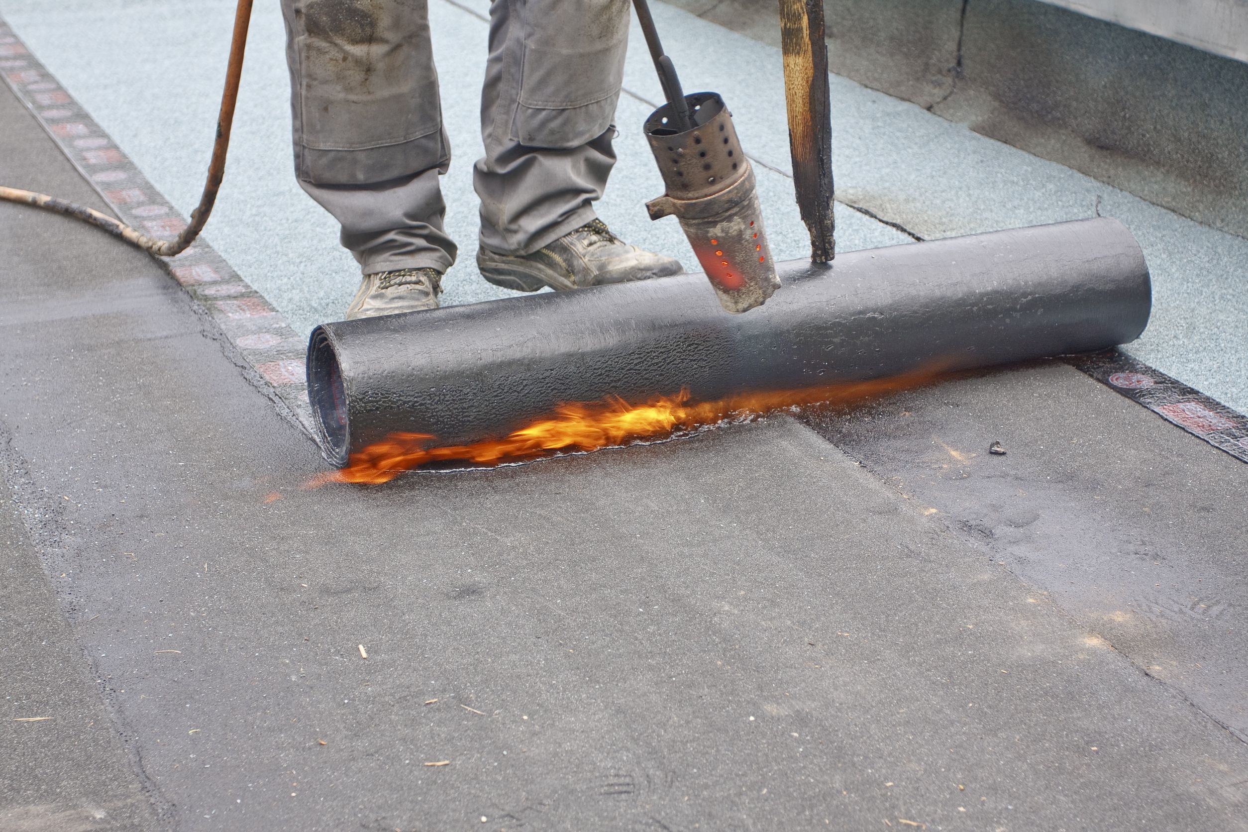 Water Leaks? Contact A Roof Repair Company In Pittsburgh, Kansas