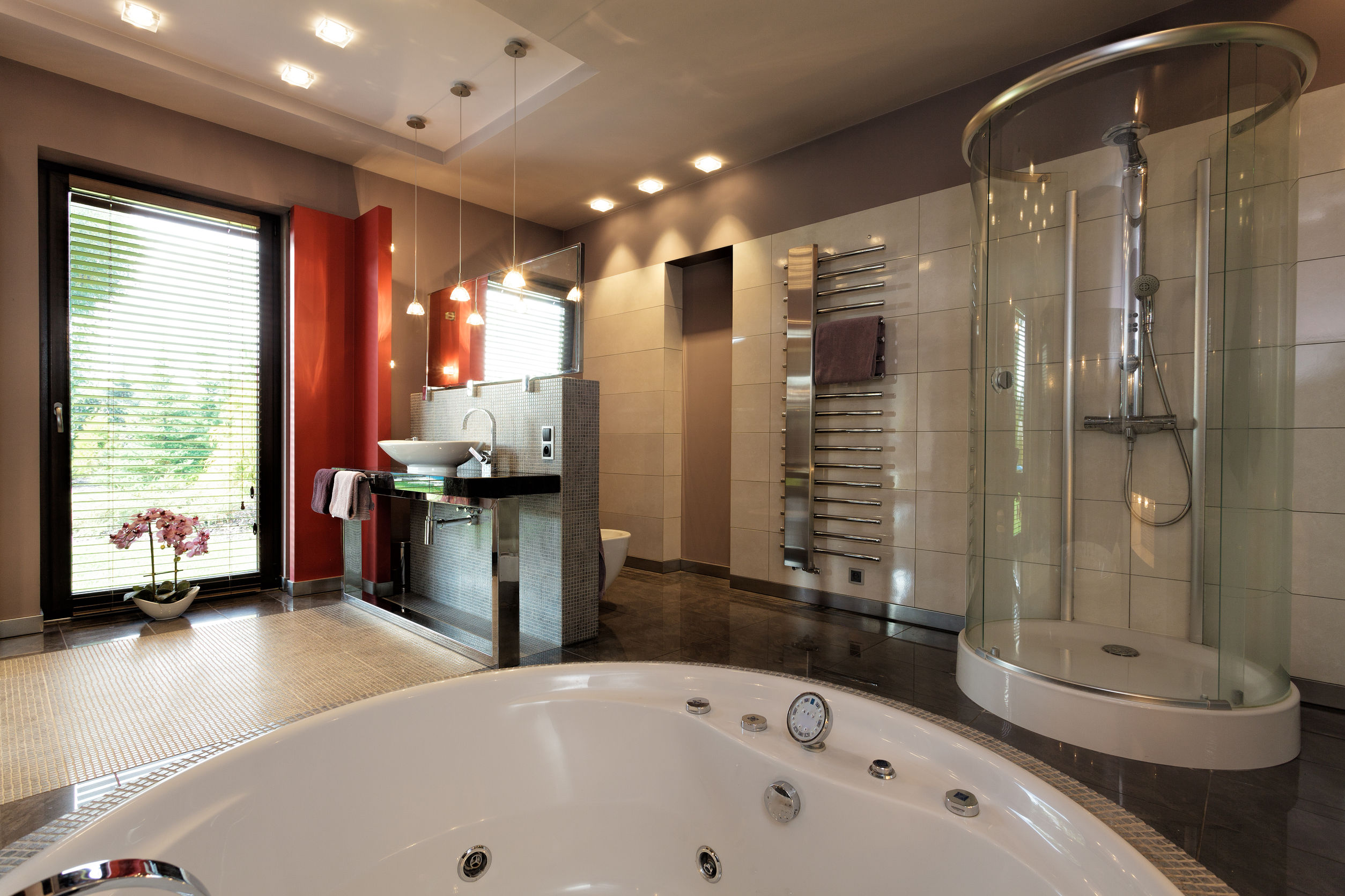 Why Hire a Professional Custom Shower Service in Charlotte, NC?