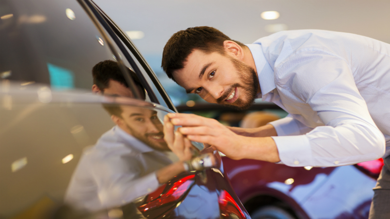 The Top Signs That Indicate You Need to Take Your Car to a Mechanic