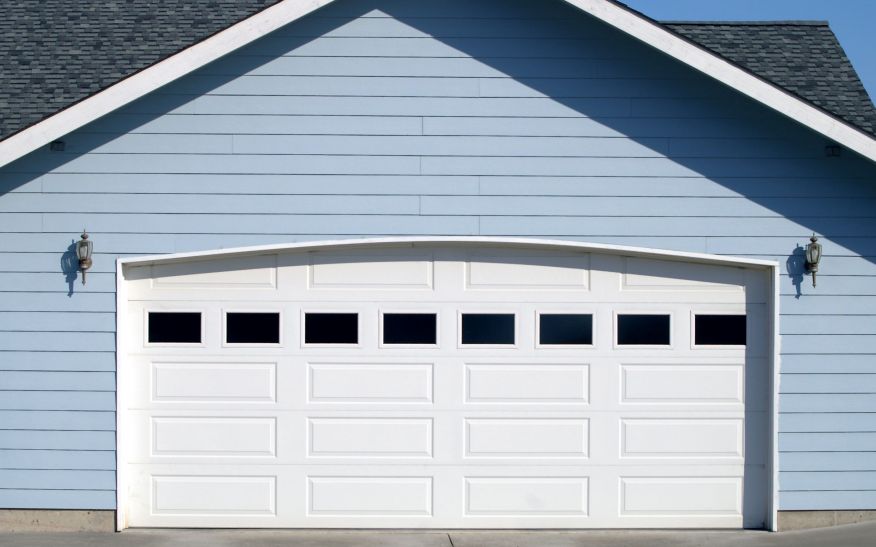 Tips for Custom Garage Door Installation in Melbourne, FL