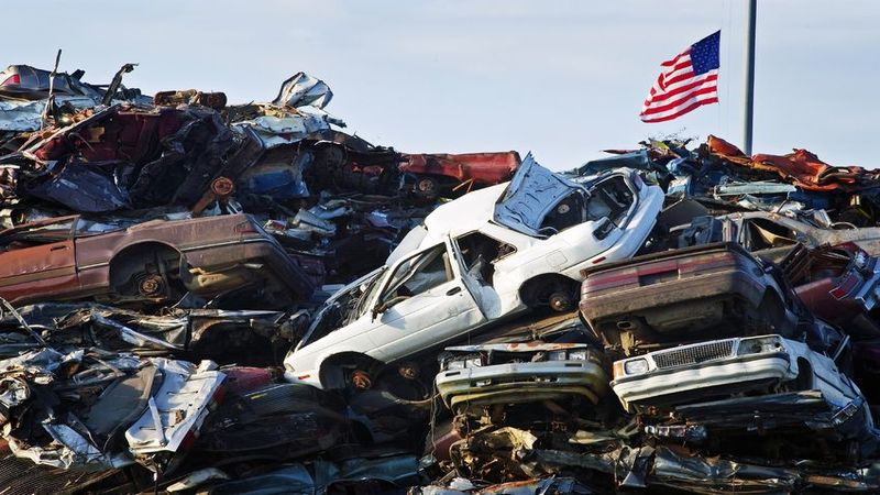 Why Florida Debris Hauling Services Are Crucial for a Successful Project