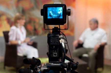 Hire A Media Contracting Company For Your Cinema  Business In Nyc