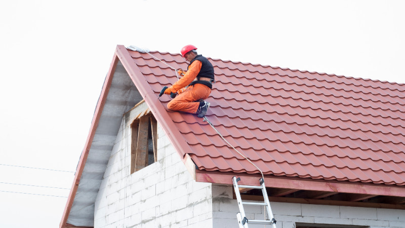 Expert Roofing Contractors in Longmont, CO, Accommodate All Types of Jobs